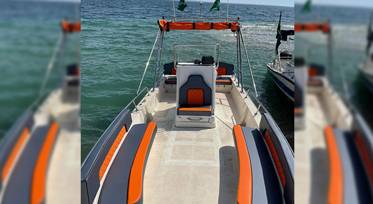 Boat trip in Half moon Beach