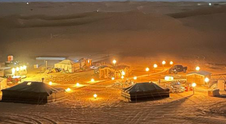 Camping and Overnight Trip Every Friday in the Red Sand in Riyadh