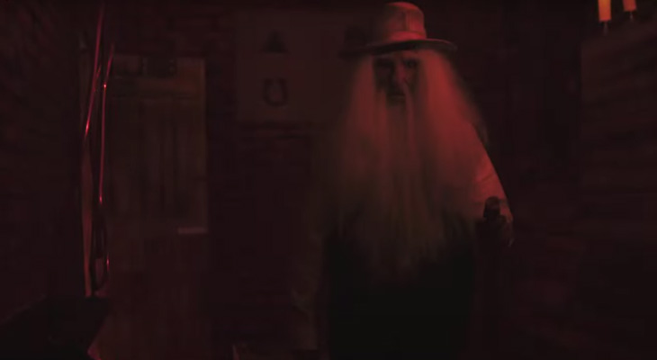 Join us in Hysteria room and try to escape 