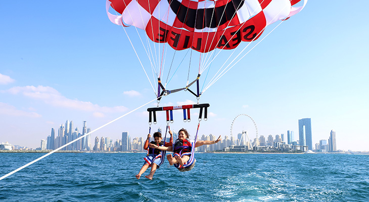 1-Hour Parasailing Adventure at Dubai Marina and JBR