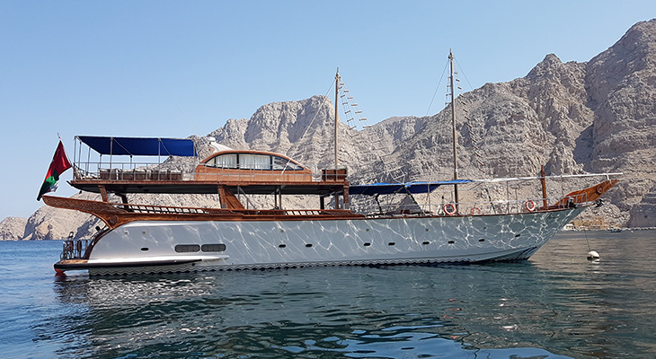 Full Day Dhow Cruise with 11% off