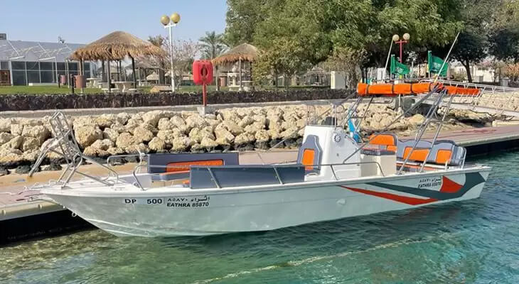 Per Groups: Boat Trip in Al Khobar Beach 