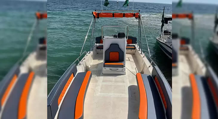 Per Groups: Boat Trip in Al Khobar Beach 