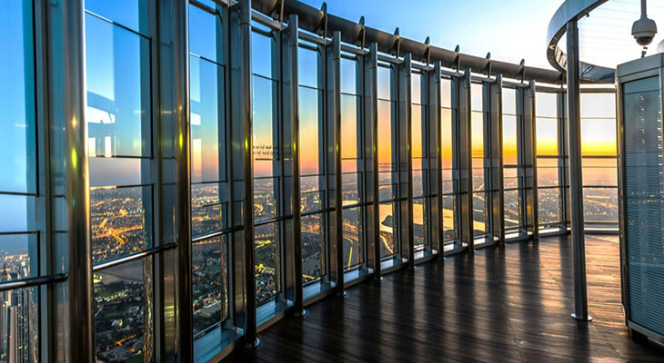 Explore Dubai from Levels 124 and 125 of Burj Khalifa 