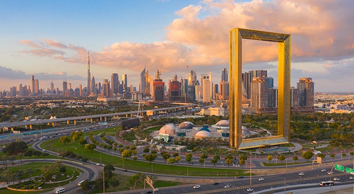 2 Hours tour in Dubai frame