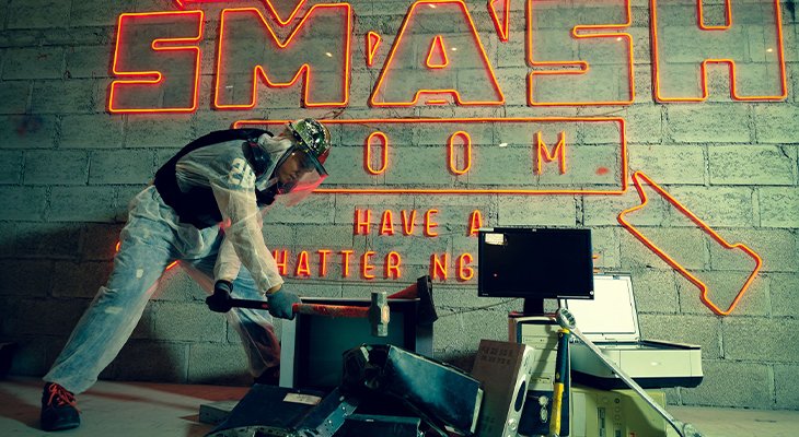 30 minutes in Smash Room Dubai