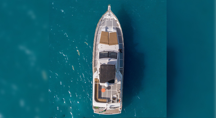 Kuwait Bay: 2-Hour Maiseen Yacht Cruise for Up to 15 Guests