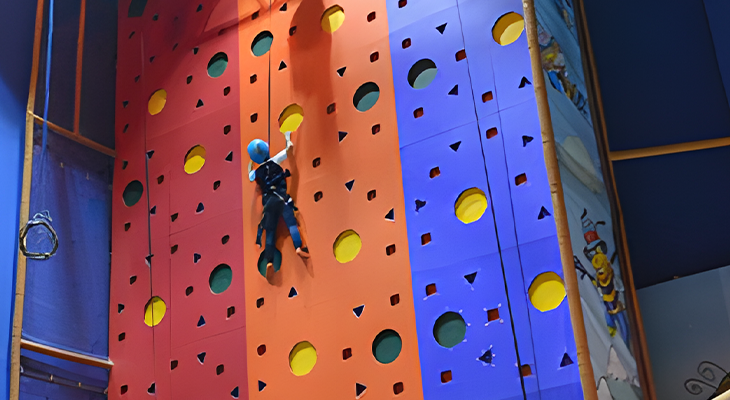 Al Nakheel Mall: Billy Beez Ticket with 25% Off 