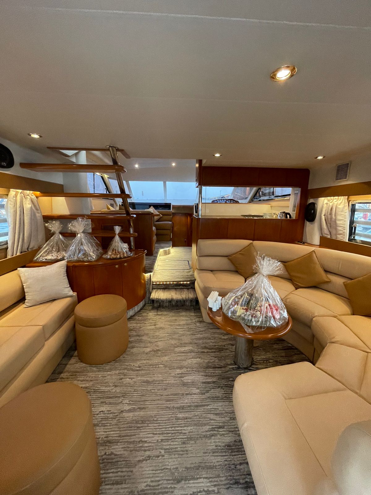 Yacht Trip Around Bayada Island 