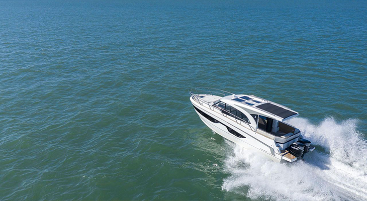 Trip to Bayada Island on an Antares Yacht 