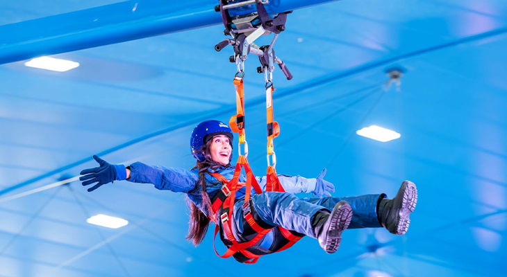 Snow Abu Dhabi: Premium Ticket with 9 Rides