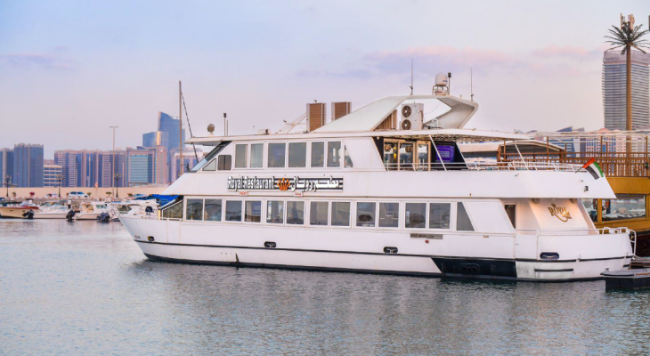 Cruise with an International Buffet at Royal Yacht Restaurant 