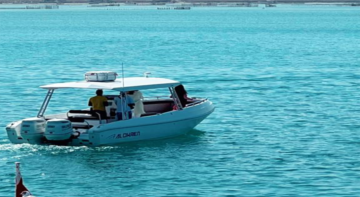 Enjoy your trip to Jarada islands on this 6 pax boat 
