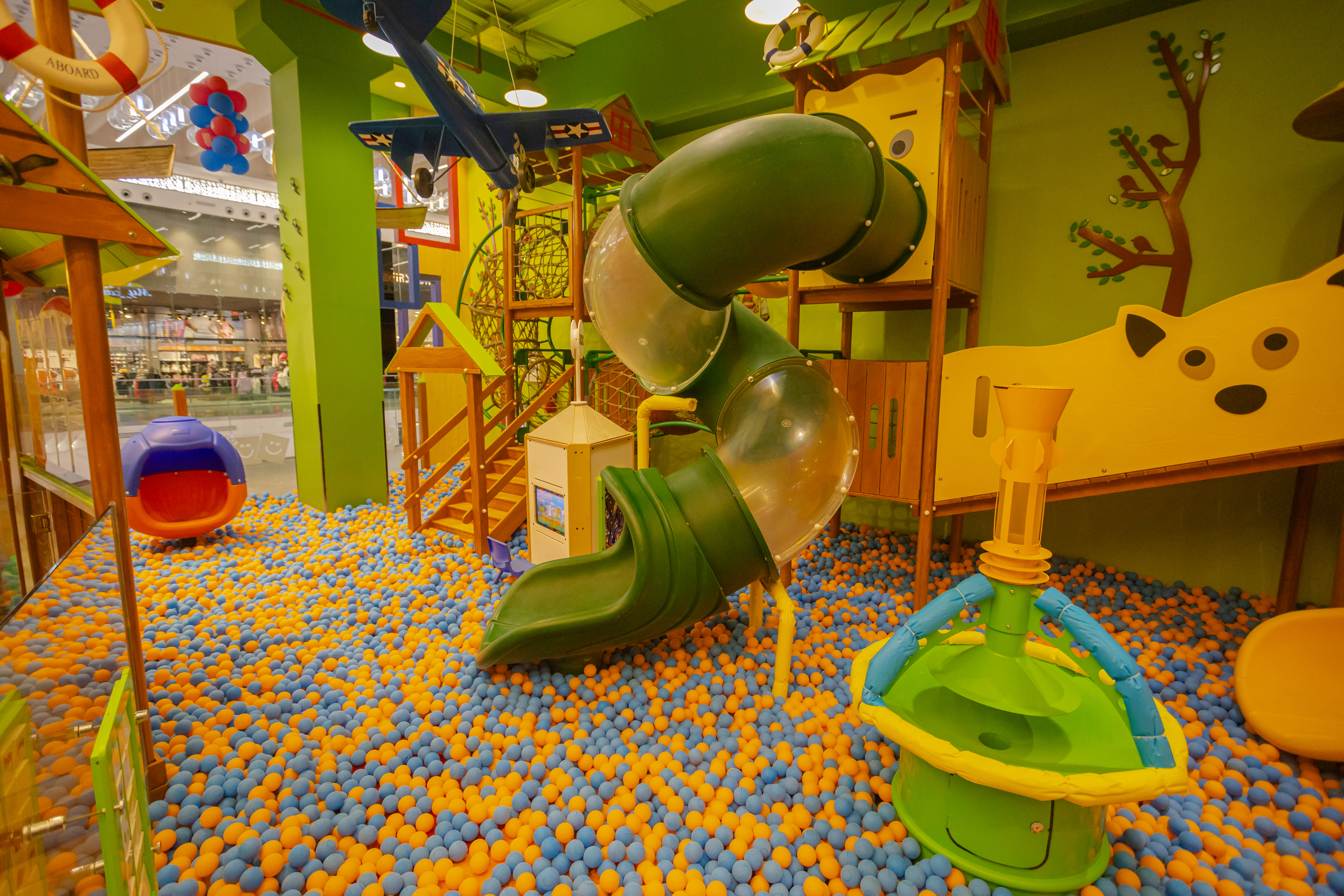 All-Day Pass Entry Ticket to Red Sea Beach in Jubail