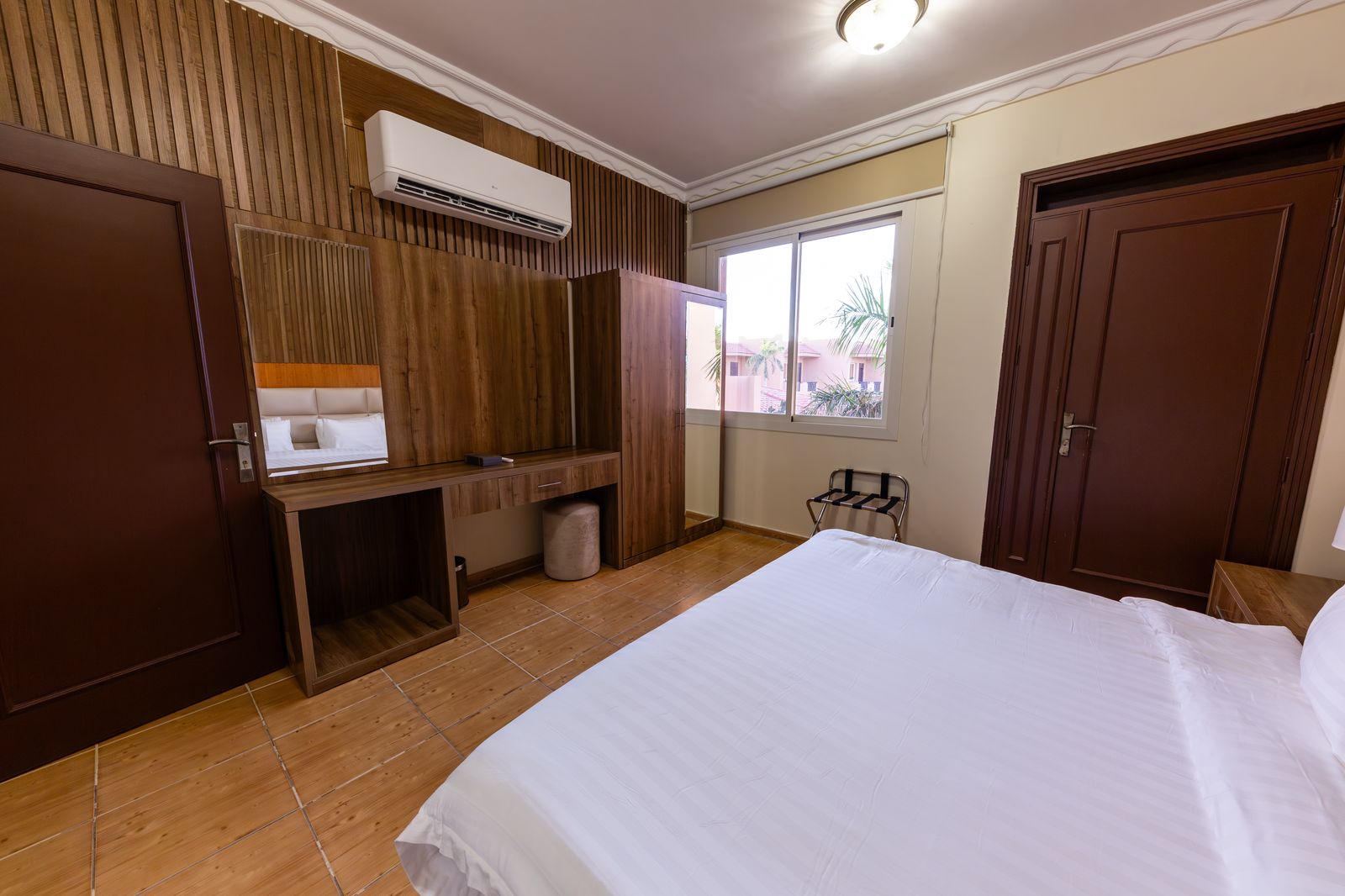 Two-Floor and Three-Rooms Chalet Rental in Yanbu for One Day