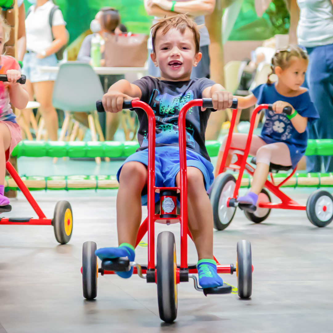 Combo Deal: Ticket to IMG World of Adventures + Ready Set Go with Special Price