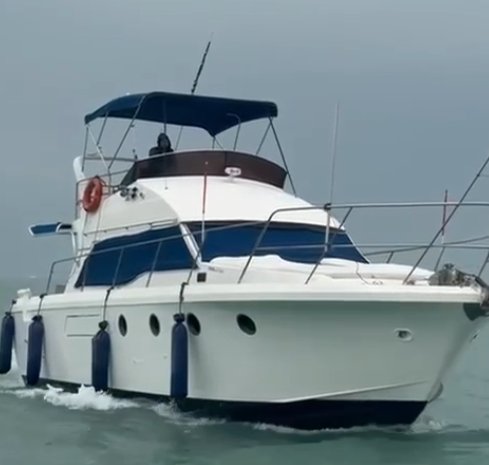 2 Hours Cruise Aboard Juliana Yacht 